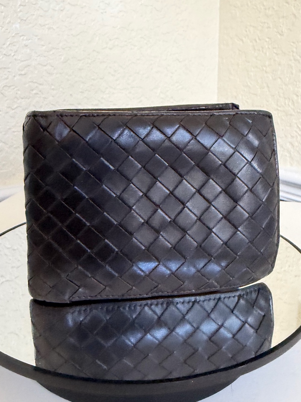 Bottega Veneta Men's Intrecciato Woven Leather Bifold Wallet Dark Brown